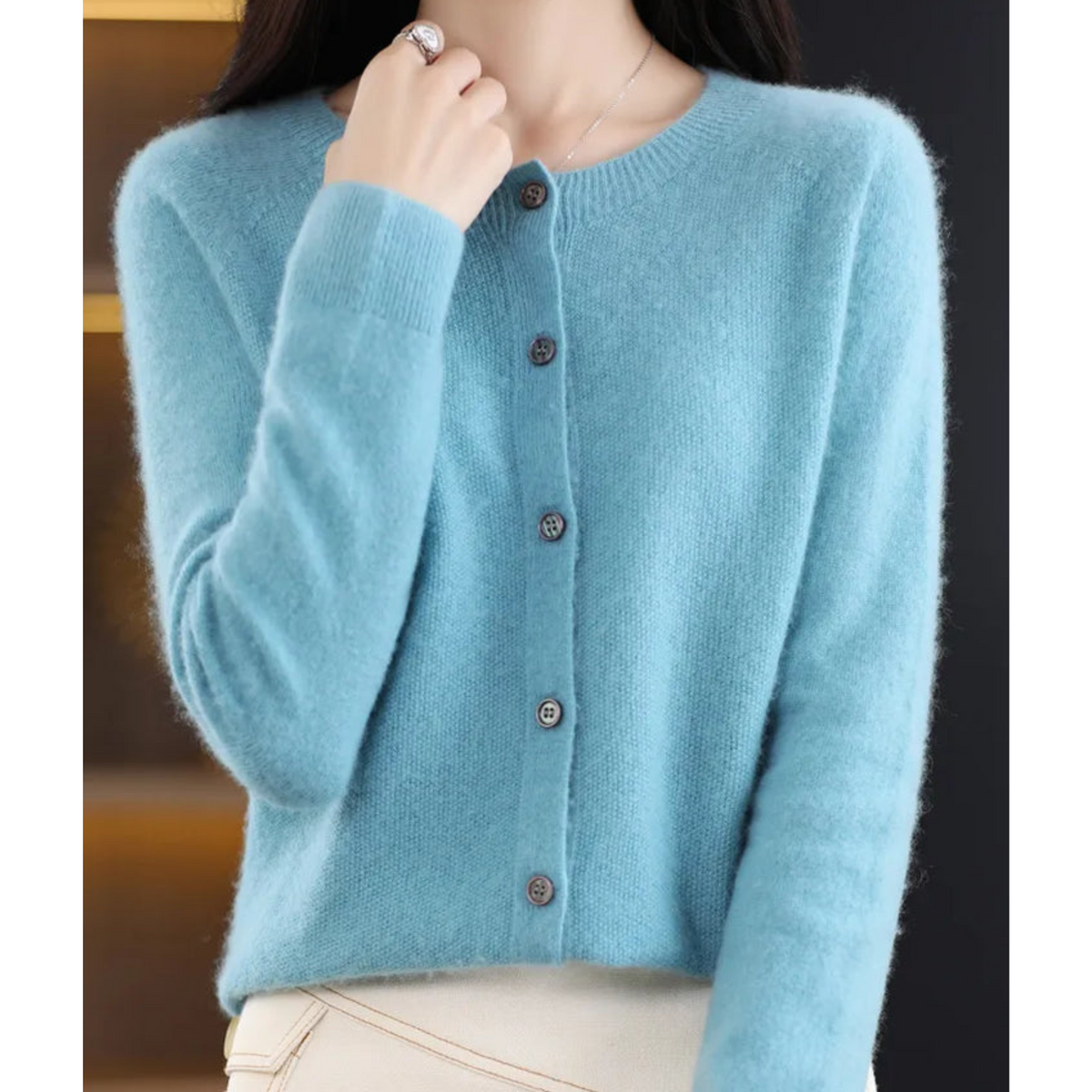 Finnian Women's Cardigan – Sophisticated Plush Merino Wool & Cashmere Cardigan with Crewneck