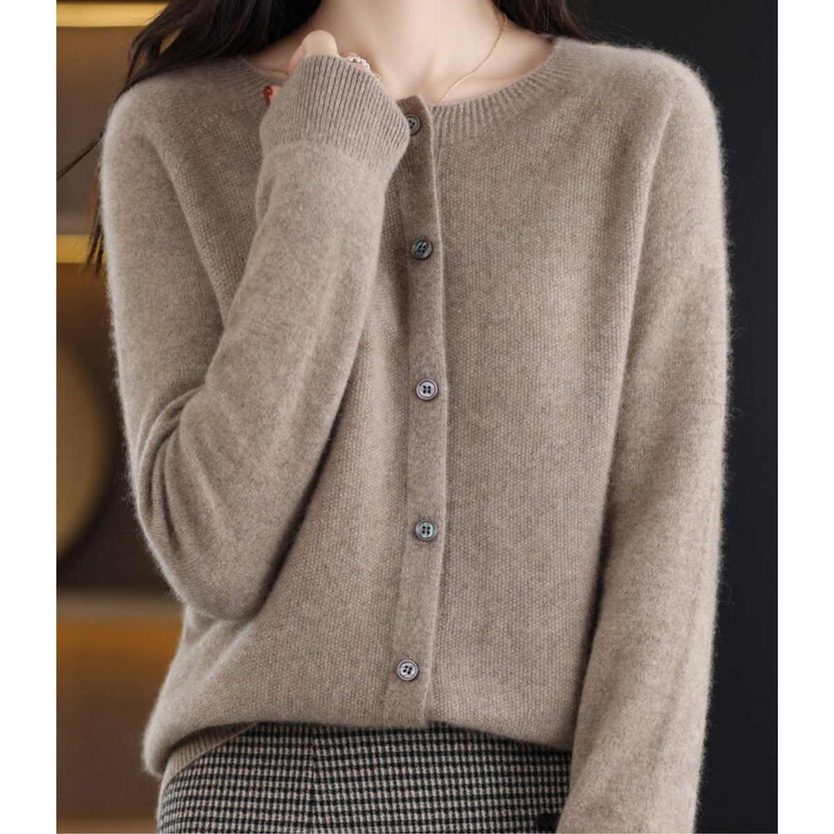 Finnian Women's Cardigan – Sophisticated Plush Merino Wool & Cashmere Cardigan with Crewneck