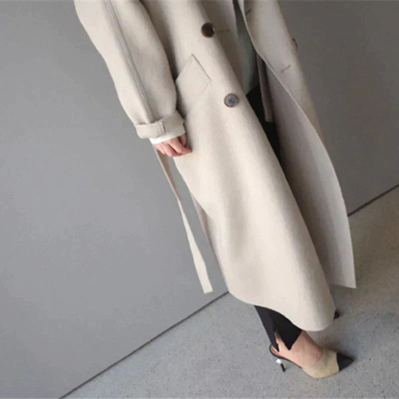 Maddox Women's Long Wool Coat – Stylish & Cozy Timeless Winter Coat