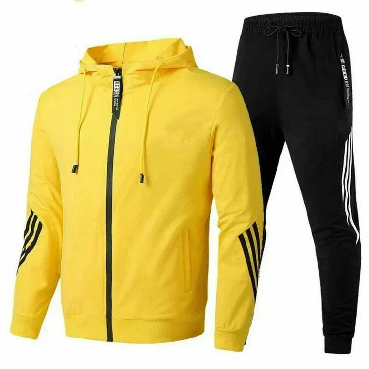 Wren Men's With Hood Tracksuit – Cozy, Modern & Versatile