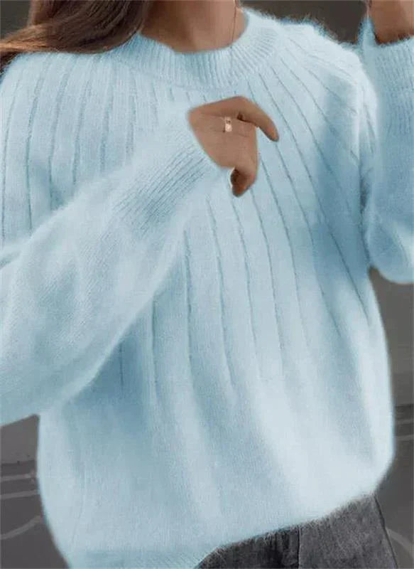 Thea Cashmere Sweater for Women – Gentle, Luxurious Sweater with a Classic Fit for Fall and Winter