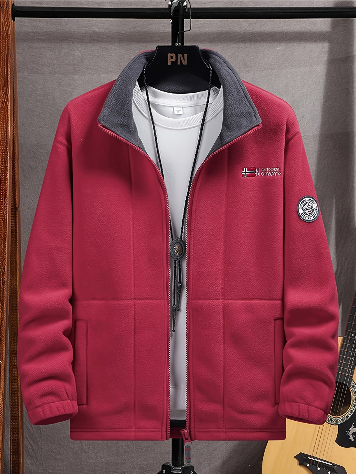 Yolanda Men's Outdoor Fleece Jacket – Plush, Lightweight Warmth with a Protective Collar