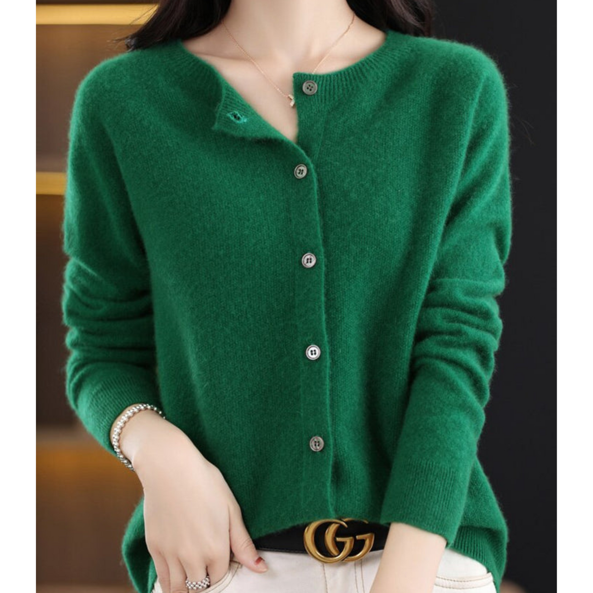 Finnian Women's Cardigan – Sophisticated Plush Merino Wool & Cashmere Cardigan with Crewneck