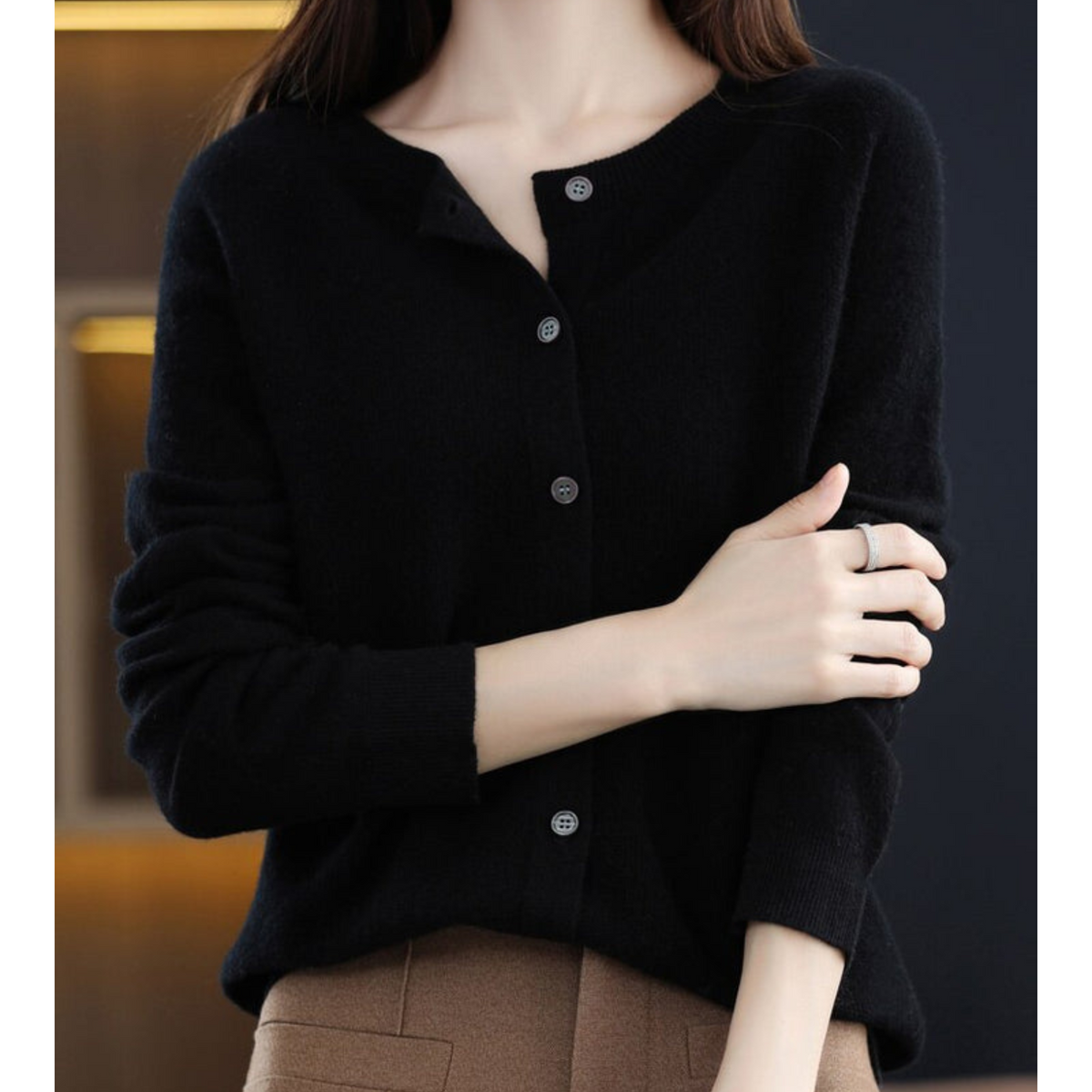 Finnian Women's Cardigan – Sophisticated Plush Merino Wool & Cashmere Cardigan with Crewneck