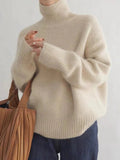 Draven Women's Sweater – Plush Wool Turtleneck, Refined Style for a Chic Winter Look