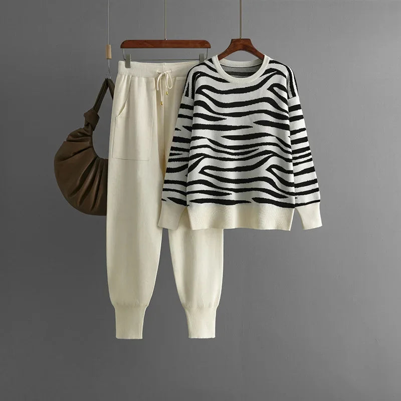 Marisela Women's Cashmere Set – Chic Zebra-Print Design, Gentle & Cozy