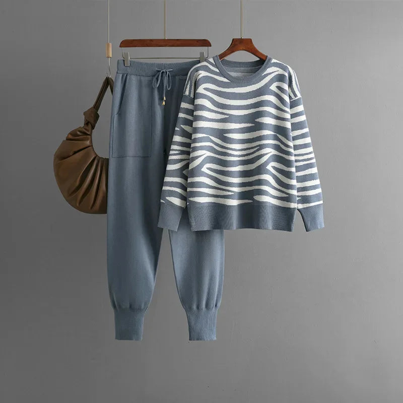 Marisela Women's Cashmere Set – Chic Zebra-Print Design, Gentle & Cozy