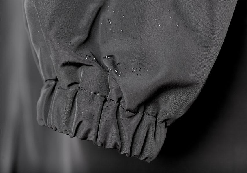 Yseult Women's Raincoat – Urban Waterproof with Oversized Breathable Hood