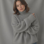 Ulysses Women's Oversized Cashmere Turtleneck Sweater – Gentle, Insulating & Sophisticated