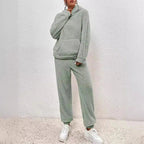 Kian Women's Set – Gentle Fleece Pajamas with Hood & Relaxed Pants for Winter
