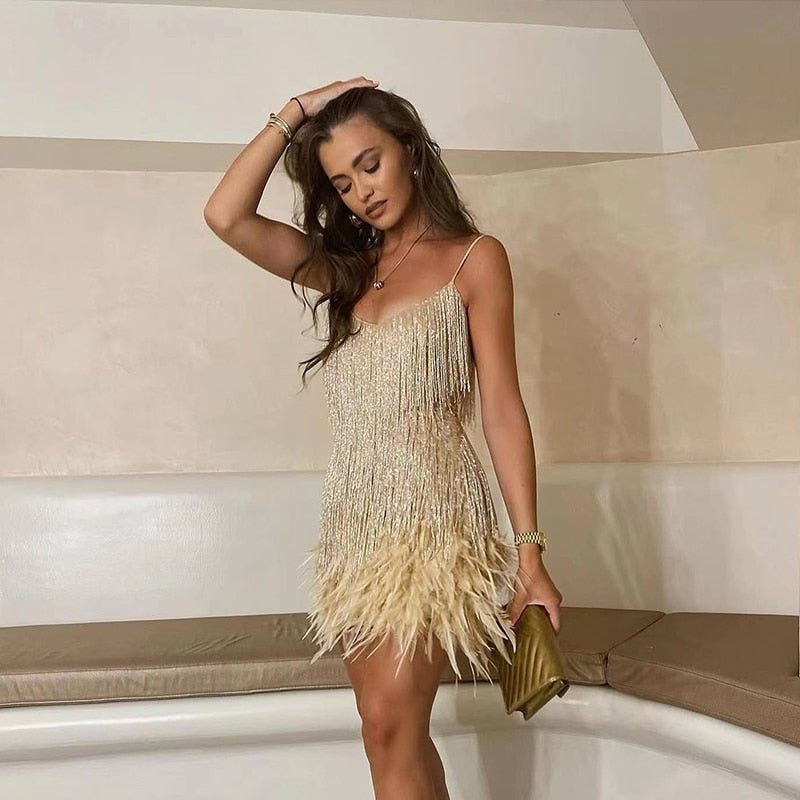 Barrick Cocktail Dress for Women – Fitted Sequin Dress with an Sophisticated Cut for Festive Occasions