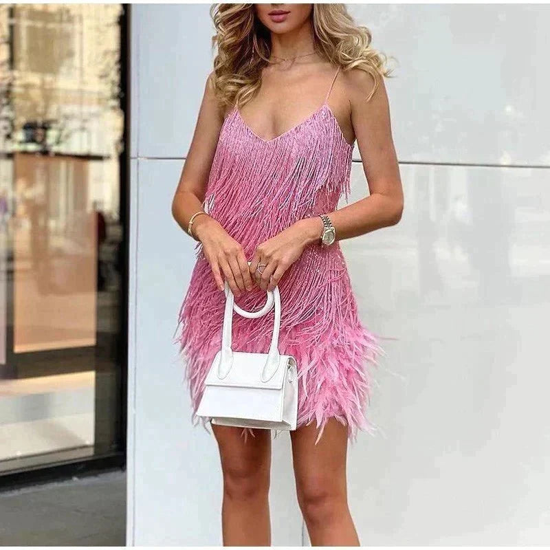 Barrick Cocktail Dress for Women – Fitted Sequin Dress with an Sophisticated Cut for Festive Occasions